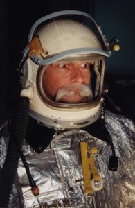 Eine Selfman Odyssee! Die beruehmte Folge bei der Stanley Kubrick Regie gefuehrt hat